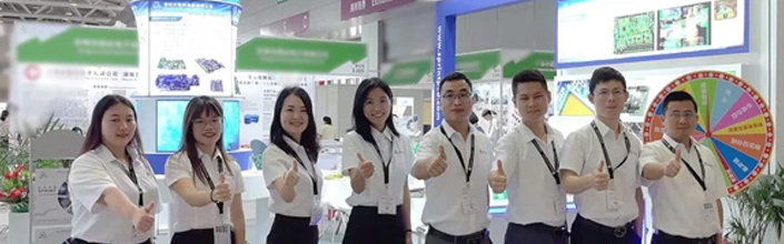회로 기판 위치 구멍