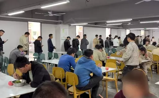 등불절이 다가왔습니다. 탕위안 한 그릇에는 따뜻함과 애정이 가득 담겨 있습니다!